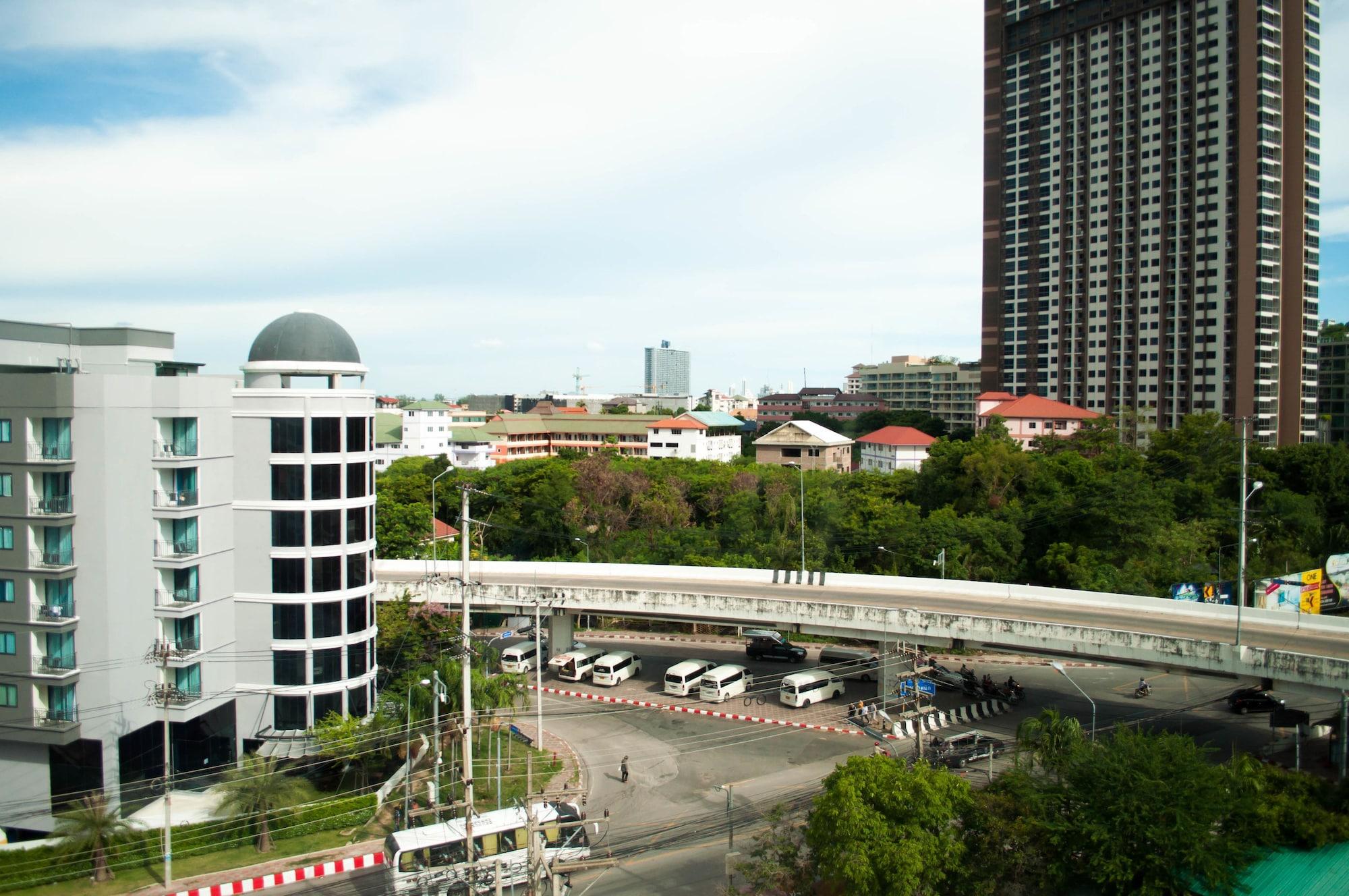 Hotel Signature Pattaya Exterior foto